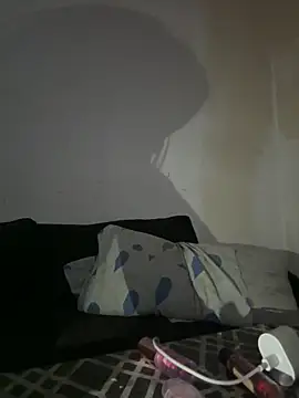 Snapshot of Melu12 chatting on 04-23-26, 05:08 Melu12 online show from 04-23-26, 05:08