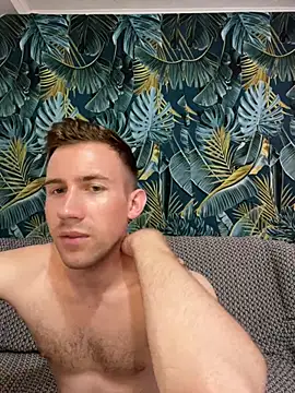 Snapshot of ---Dark--- chatting on 06-19-26, 10:30 ---Dark--- online show from 06-19-26, 10:30