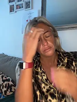 ScarlettGold  online show from 03-26-26, 06:41