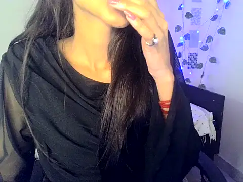 SIKSHA SINGH online show from 03-13-26, 06:09