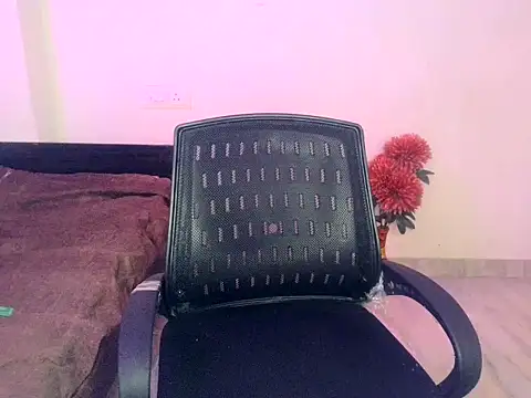 SIKSHA SINGH online show from 03-19-26, 08:07