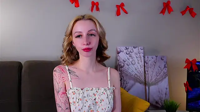 EugeniaEarl online show from 02-25-26, 12:04