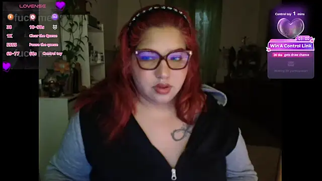 Snapshot of MagicCurves chatting on 05-22-26, 06:53 MagicCurves online show from 05-22-26, 06:53