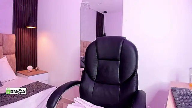 jasmin adams online show from 06-14-26, 12:40