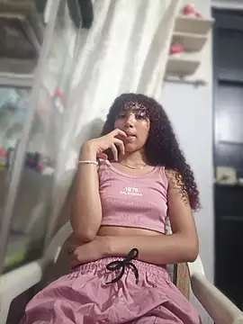 Snapshot of MeMore_44 chatting on 03-22-26, 02:37 MeMore 44 online show from 03-22-26, 02:37