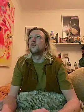 straightalex1995 online show from 02-18-26, 05:09