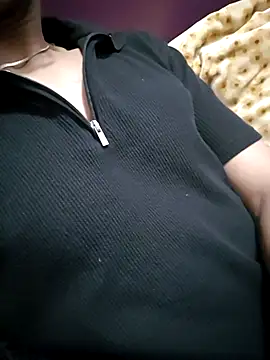 peanutbutteater online show from 03-08-26, 09:24