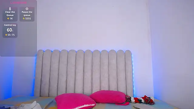 MiaFoox   online show from 02-26-26, 10:20