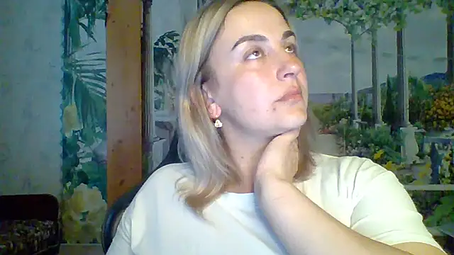 Rinayaii online show from 04-17-26, 04:43