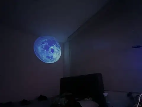 Snapshot of Maximo_Garcia17 chatting on 08-10-26, 02:04 Maximo Garcia17 online show from 08-10-26, 02:04