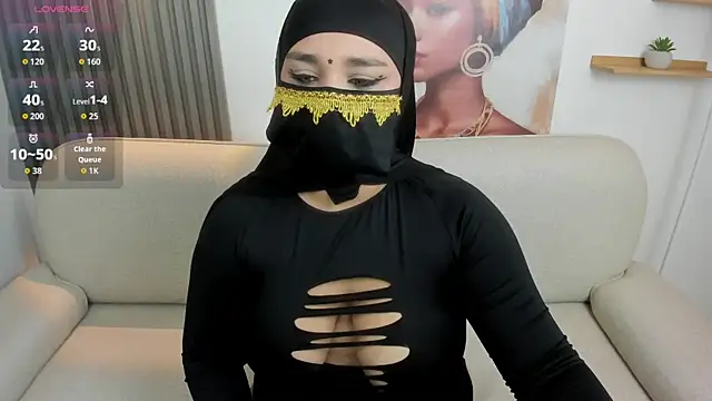 Snapshot of Samira_Zayd chatting on 08-09-26, 10:15 Samira Zayd online show from 08-09-26, 10:15