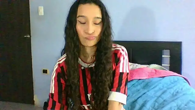 Snapshot of scarlettscottx_ chatting on 05-31-26, 06:09 scarlettscottx online show from 05-31-26, 06:09