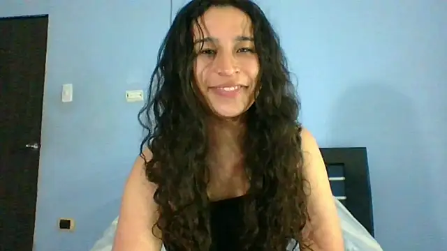 Snapshot of scarlettscottx_ chatting on 07-03-26, 03:24 scarlettscottx online show from 07-03-26, 03:24