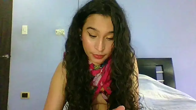 Snapshot of scarlettscottx_ chatting on 07-03-26, 08:15 scarlettscottx online show from 07-03-26, 08:15