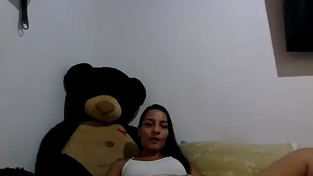Snapshot of yesica2507 chatting on 06-22-26, 07:22 yesica2507 online show from 06-22-26, 07:22