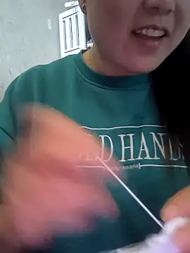 Snapshot of MayEva_ly chatting on 03-05-26, 01:45 MayEva ly online show from 03-05-26, 01:45