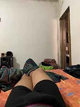Snapshot of Rikellmee_ chatting on 07-14-26, 03:29 Rikellmee online show from 07-14-26, 03:29
