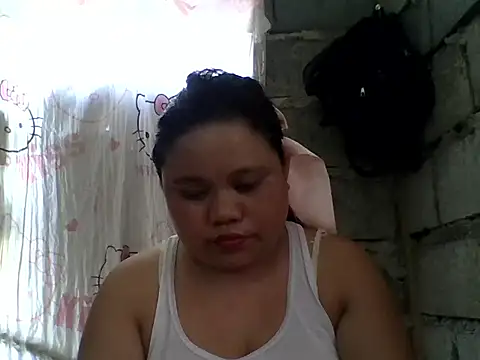 sweetlyn31 online show from 04-03-26, 06:11