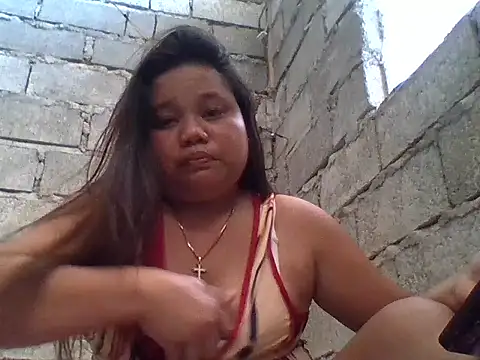 Snapshot of sweetlyn31 chatting on 05-11-26, 06:30 sweetlyn31 online show from 05-11-26, 06:30