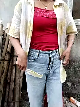 ngocbao11 online show from 04-01-26, 12:44