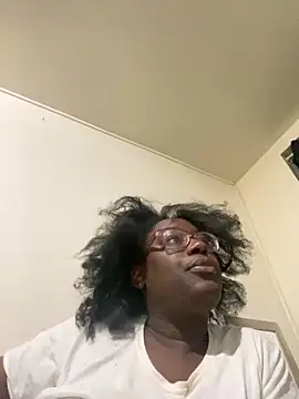 Snapshot of Sinfulwaterfalls chatting on 05-24-26, 10:31 Sinfulwaterfalls online show from 05-24-26, 10:31