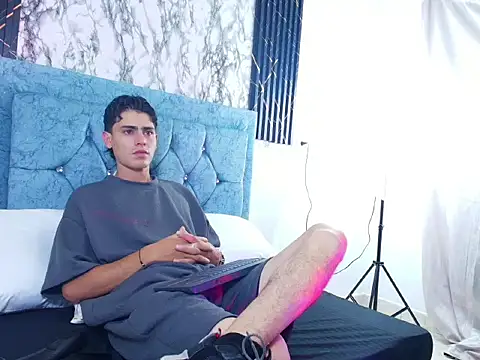 Damnian xx online show from 03-03-26, 08:48