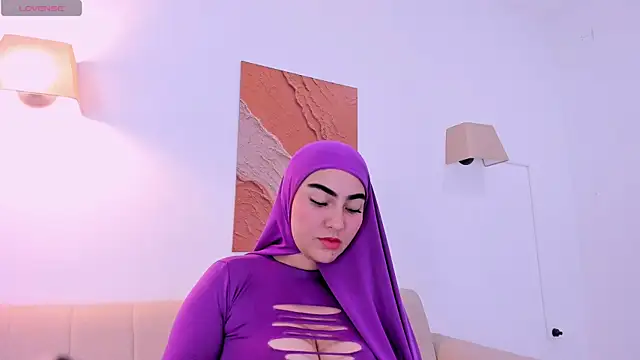 Malika Noor online show from 07-11-26, 02:42