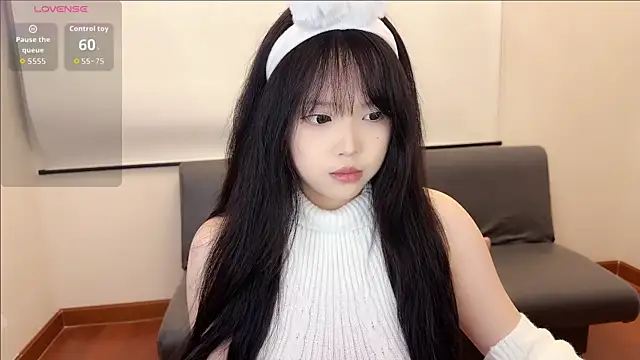 iu-1314 online show from 02-28-26, 02:40