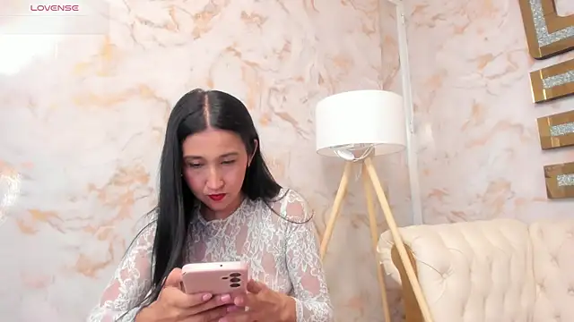 Annipetite  online show from 07-16-26, 09:10
