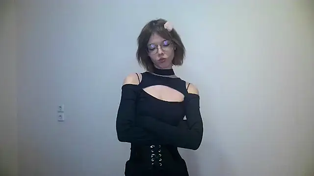 Kate Mooss online show from 02-24-26, 01:53