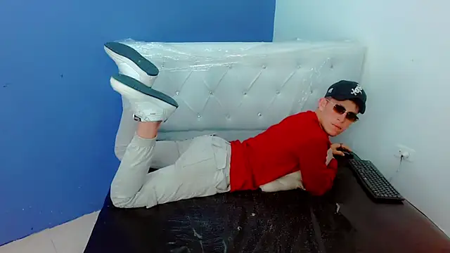 Snapshot of masterboyx chatting on 02-22-26, 03:10 masterboyx online show from 02-22-26, 03:10