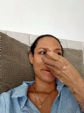 ScarletthSmith online show from 04-24-26, 06:43