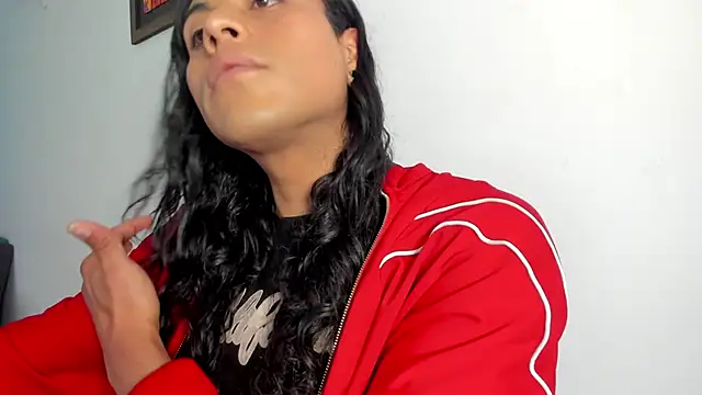 Jess Hoffman online show from 04-07-26, 01:22