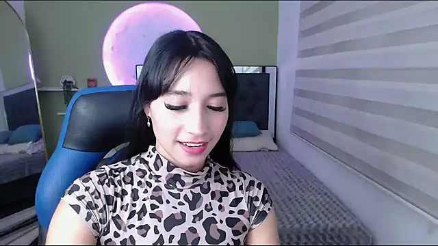 ivvoncute online show from 05-24-26, 01:32