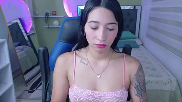 ivvoncute online show from 07-07-26, 02:25