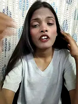 iam-anshika online show from 04-15-26, 05:36