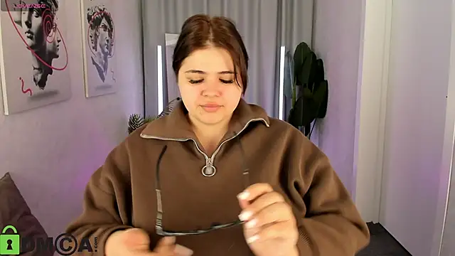 Snapshot of Annet_Nel1son chatting on 05-19-26, 01:56 Annet Nel1son online show from 05-19-26, 01:56