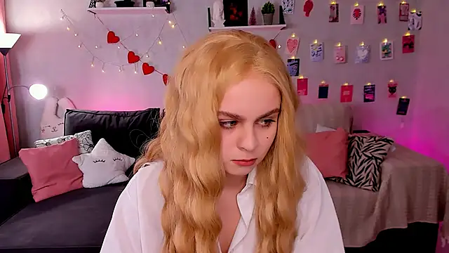 VivienAllen online show from 02-22-26, 09:08