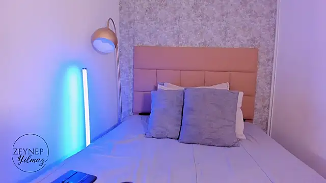 ZeynepYilmaz online show from 04-11-26, 08:57