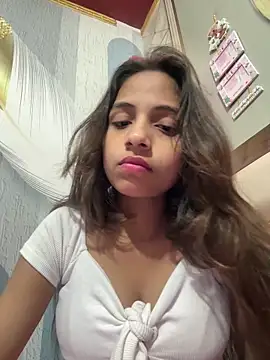 its anuuu online show from 03-03-26, 01:12