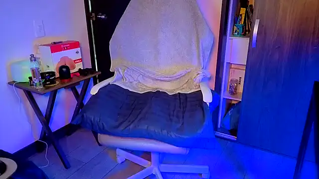 Wheeler Green online show from 04-10-26, 02:17