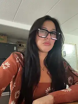 susi chimm online show from 03-16-26, 01:33