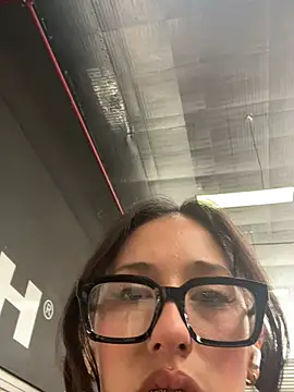 susi chimm online show from 03-26-26, 02:55