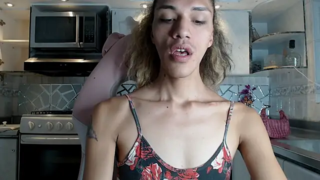 CrisOzzz online show from 03-01-26, 06:54