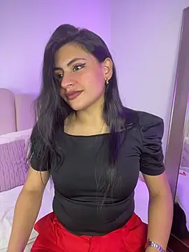 Snapshot of celeste_z chatting on 05-30-26, 01:08 celeste z online show from 05-30-26, 01:08