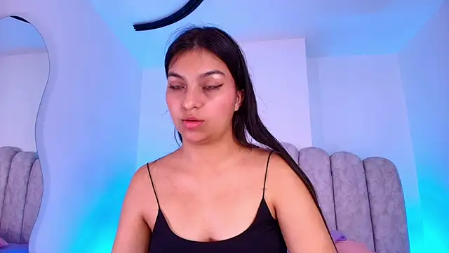 Naom lee online show from 04-17-26, 11:46