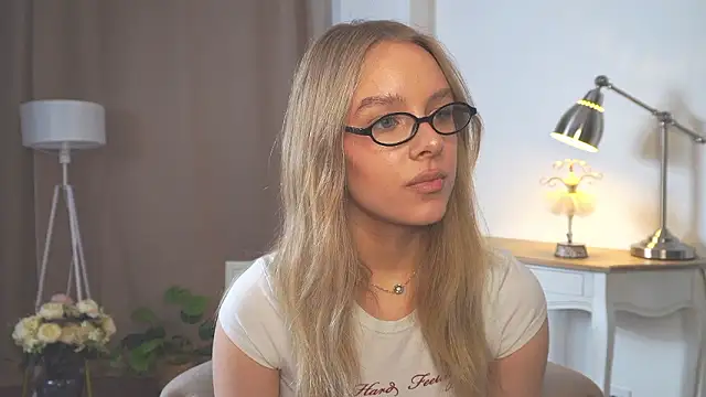 Snapshot of soulmatchy chatting on 02-28-26, 01:12 soulmatchy online show from 02-28-26, 01:12