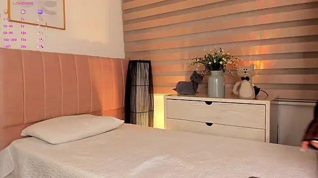 missnataly online show from 02-25-26, 12:15