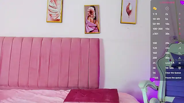 Zoow bluussh online show from 03-28-26, 12:05