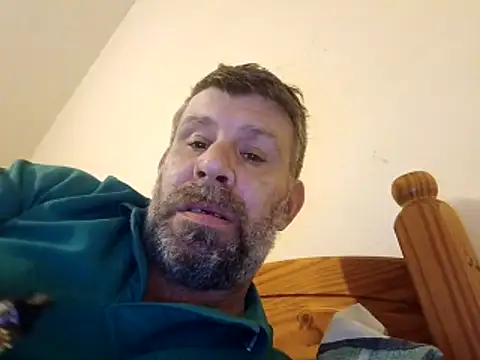 stud2512 online show from 03-10-26, 10:15